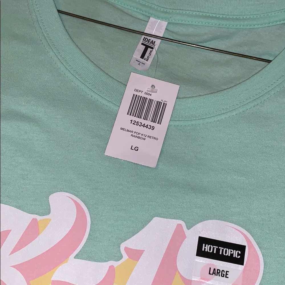 Melanie Martinez k-12 shirt - Picture 3 of 3